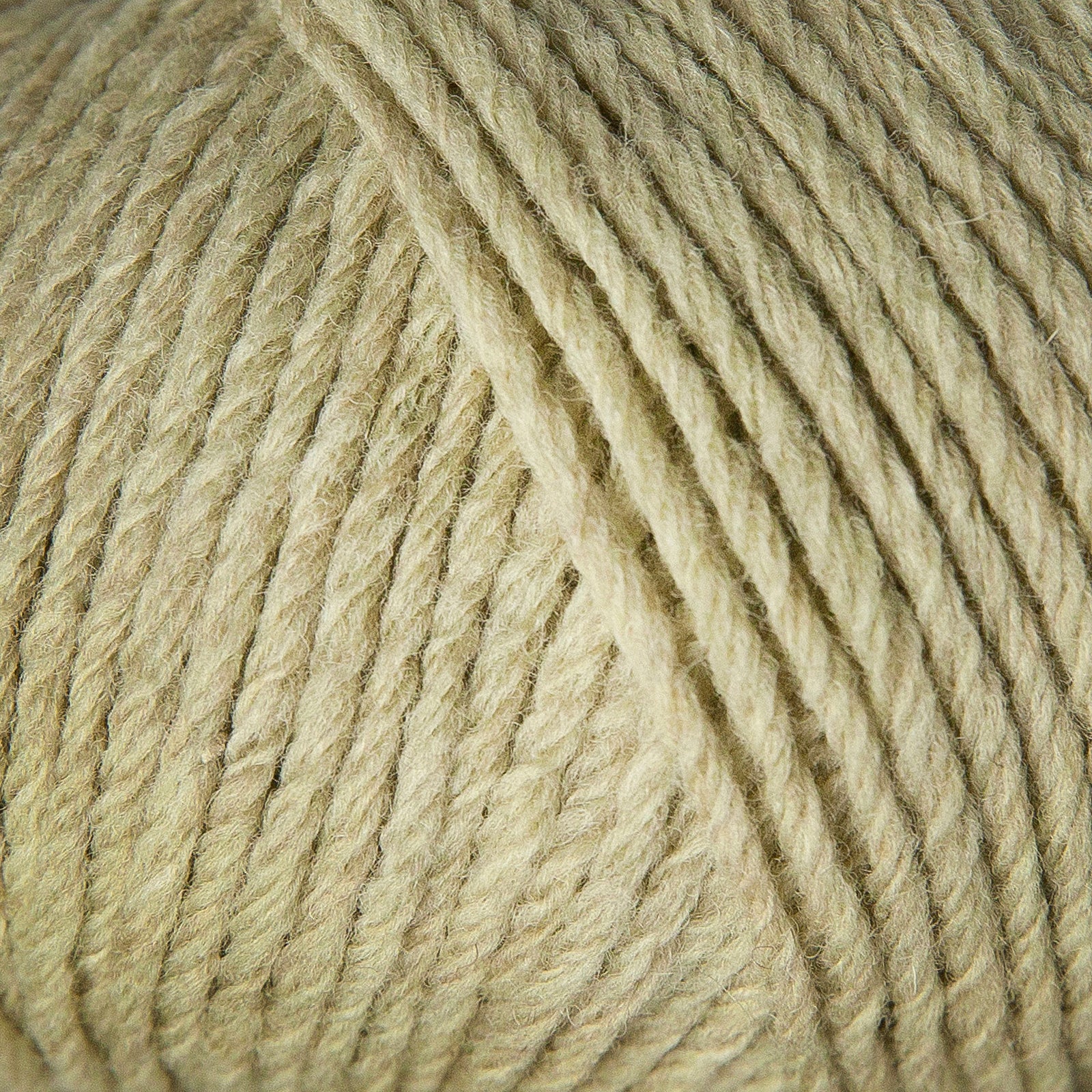 Knitting for Olive Heavy Merino Fennel Seed ile yumuşak ve dayanıklı örgü ipliği.