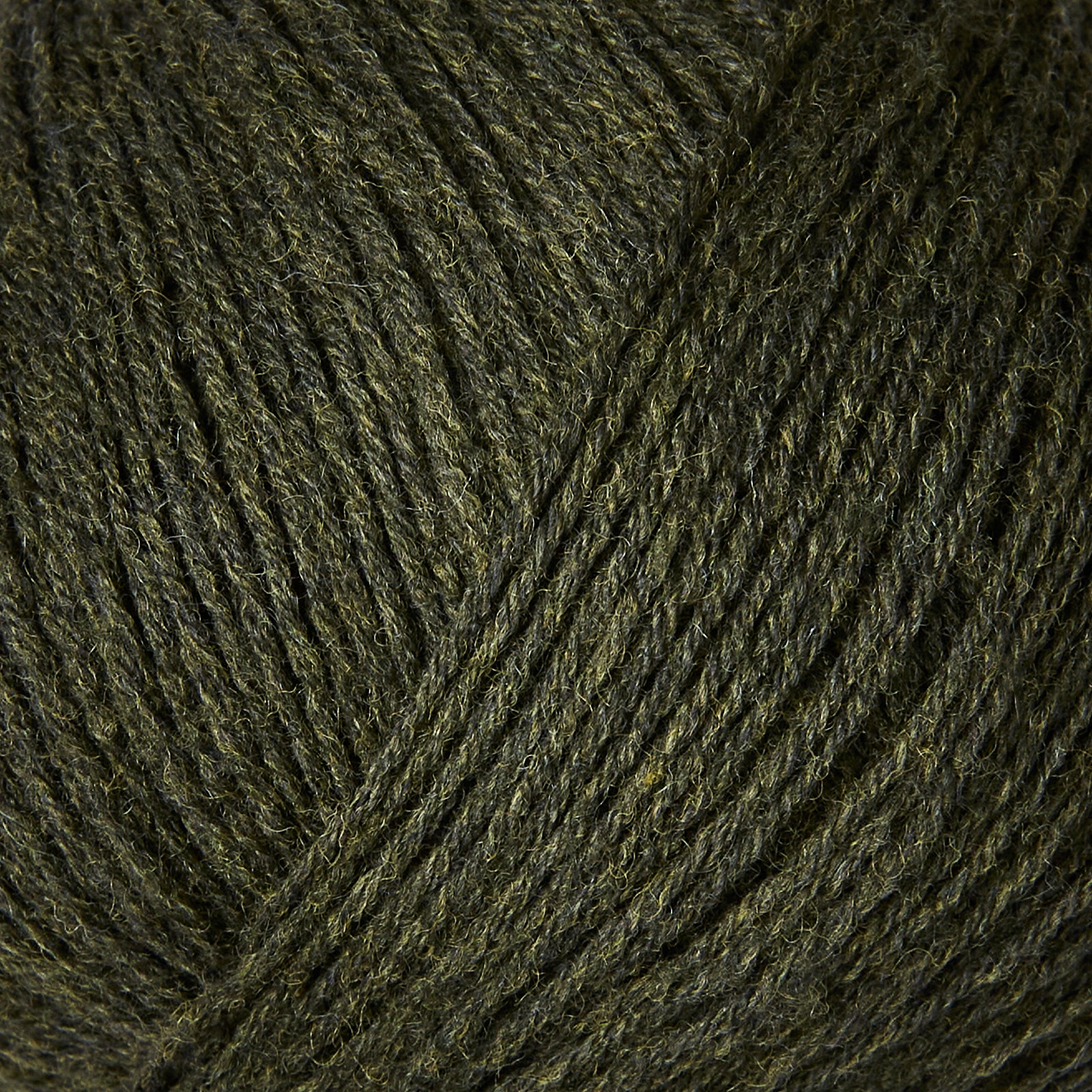 Knitting for Olive No Waste Wool slate yeşili ile sıfır atık, yumuşak ve dayanıklı örgü keyfi.
