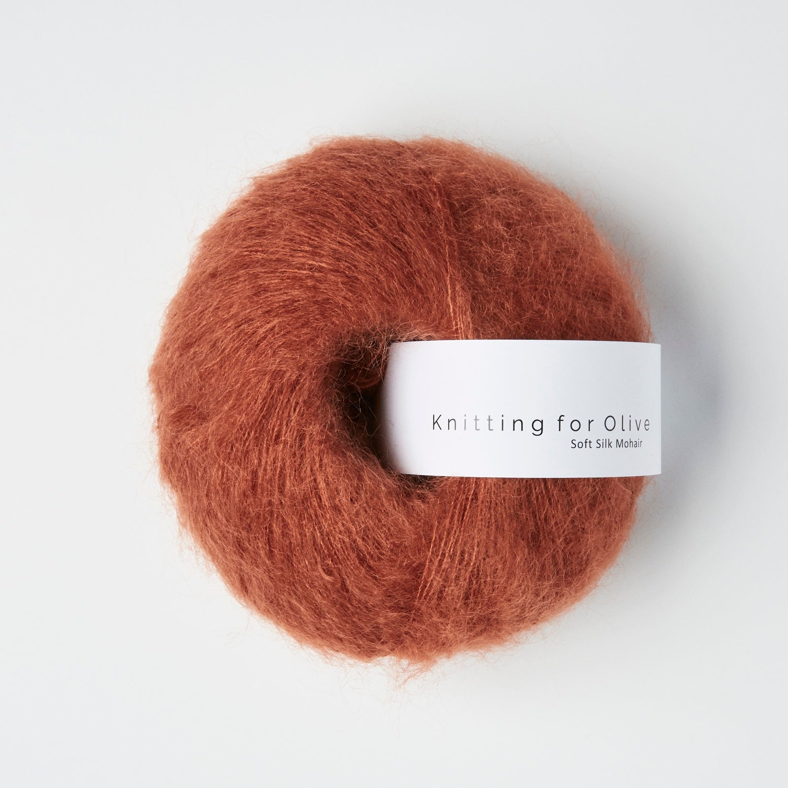 Knitting for Olive Soft Silk Mohair Dusty Robin ile yumuşak dokulu ve zarif renkli örgüler yaratın.