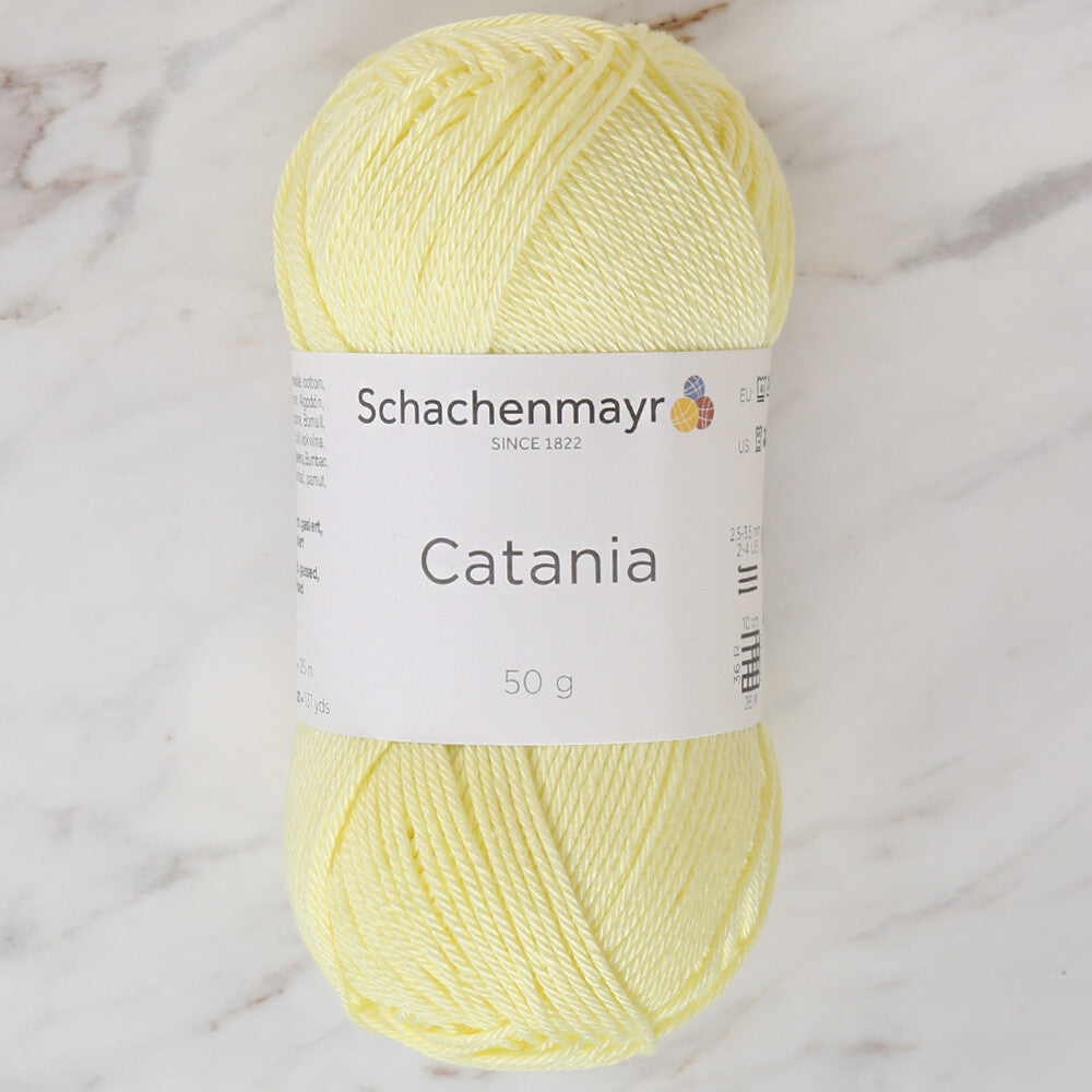 Schachenmayr Catania 50gr bebek sarısı el örgü ipiyle yumuşacık ve solmaz renkli örgüler örün.