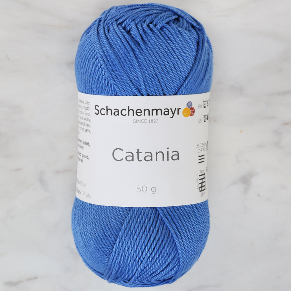 Schachenmayr Catania 50 gr mavi el örgü ipi, yumuşak dokusu ve solmaz rengiyle projelerinize canlılık katar.
