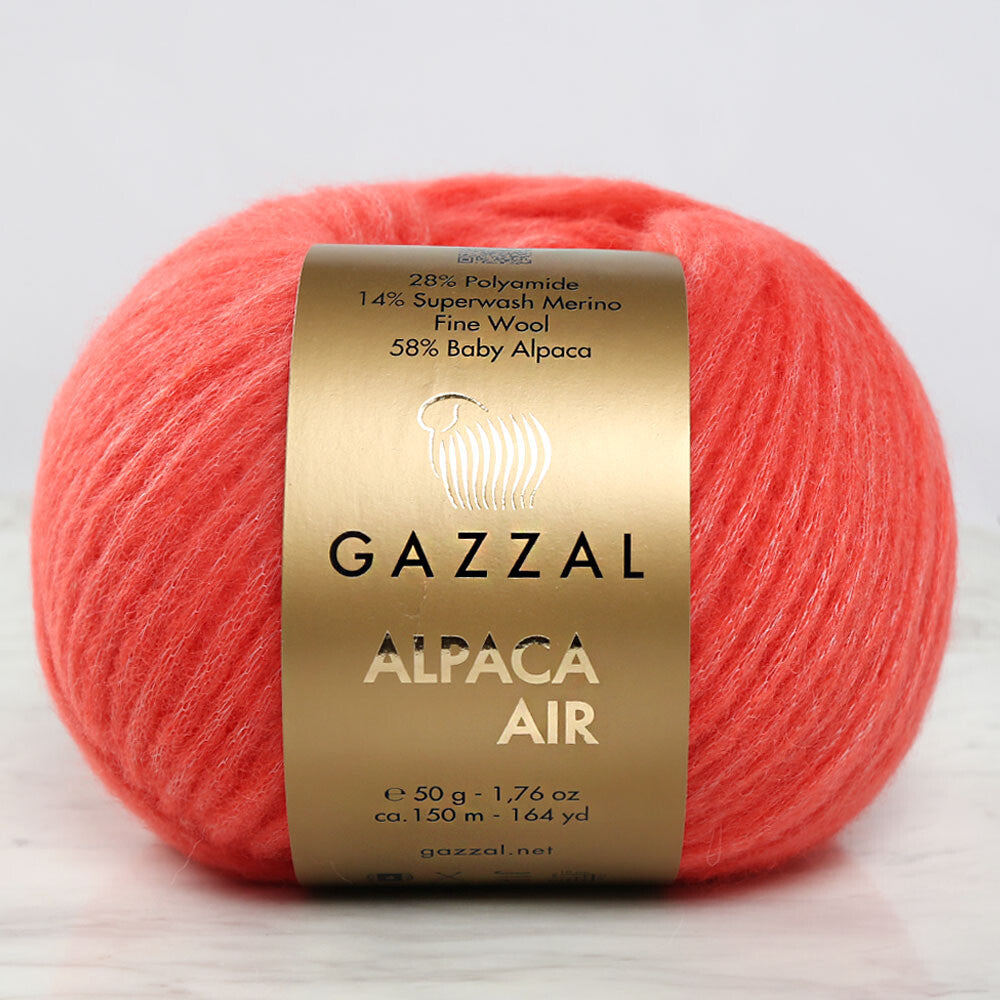 Gazzal Alpaca Air Nar Çiçeği el örgü ipiyle yumuşak, sıcak ve şık tasarımlar yaratın.