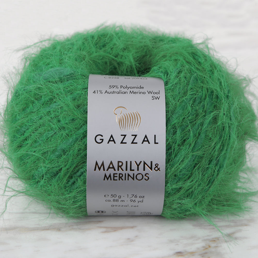 Gazzal Marilyn&Merinos yeşil el örgü ipi 8258 ile yumuşacık, nefes alan ve zarif tasarımlar yaratın.