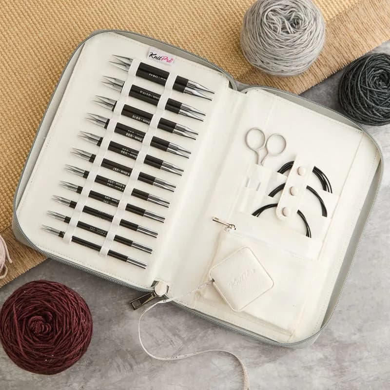 KNITPRO KARBONZ Regal set esnek kablosu ve kaygan karbon yüzeyiyle hızlı ve yorulmadan örgü sağlar.