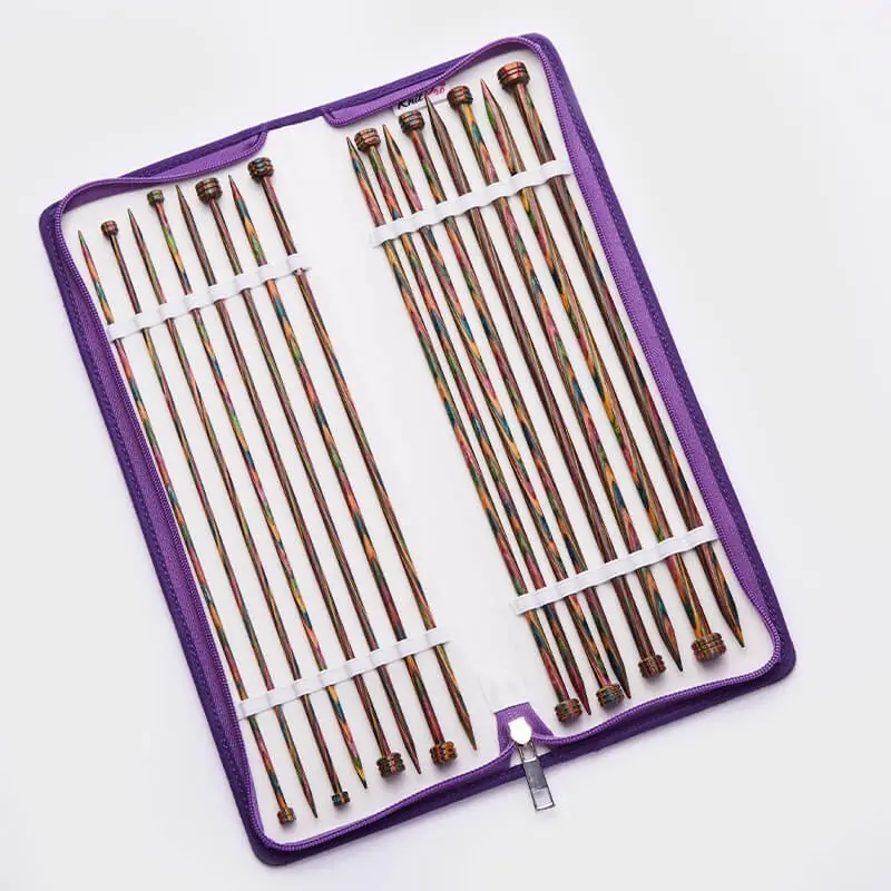Doğal bambudan üretilen KNITPRO SYMFONIE 35 cm örgü şişi seti pürüzsüz yüzeyiyle ipliği takılmadan kaydırır.