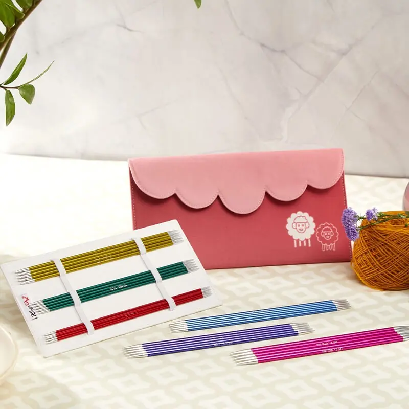 KnitPro Zing 20 cm çorap şişi setiyle pürüzsüz ve hafif yapıda hızlı örgü keyfi.
