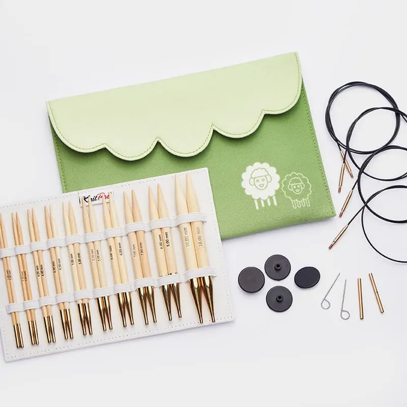 KNITPRO BAMBOO Deluxe Set, 13 cm normal uçlu pürüzsüz bambu yapısıyla kaymaz tutuş ve konfor sunar.
