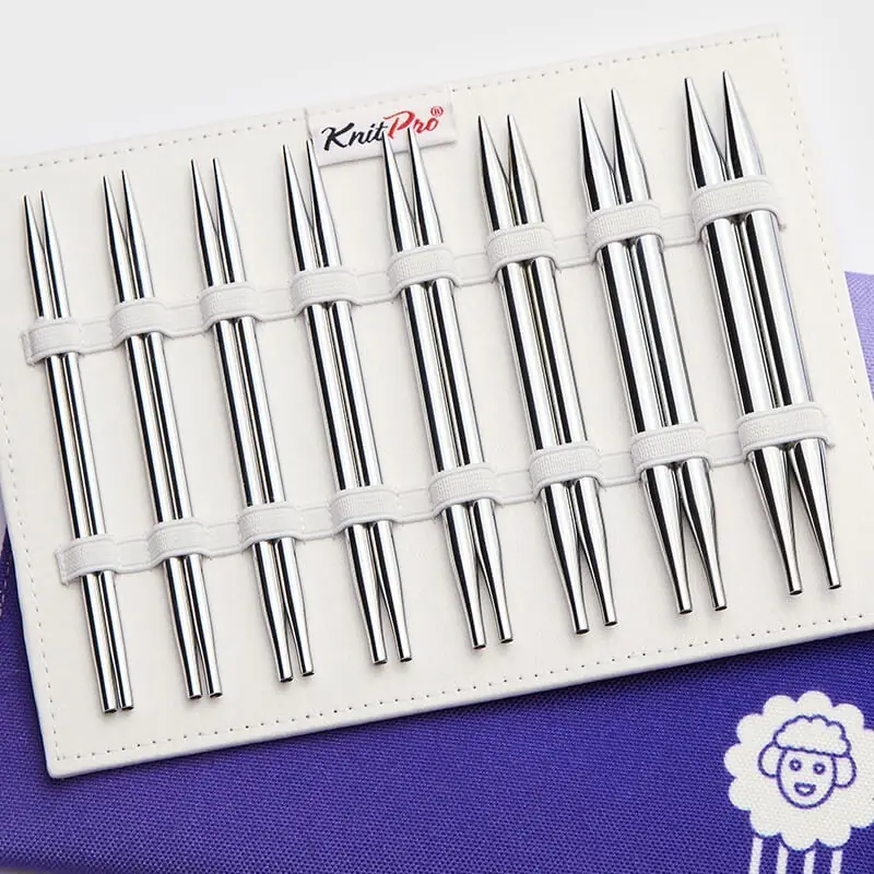 KNITPRO NOVA METAL Deluxe Set, 13 cm normal uçlarıyla pürüzsüz ve konforlu örgü deneyimi sunar.