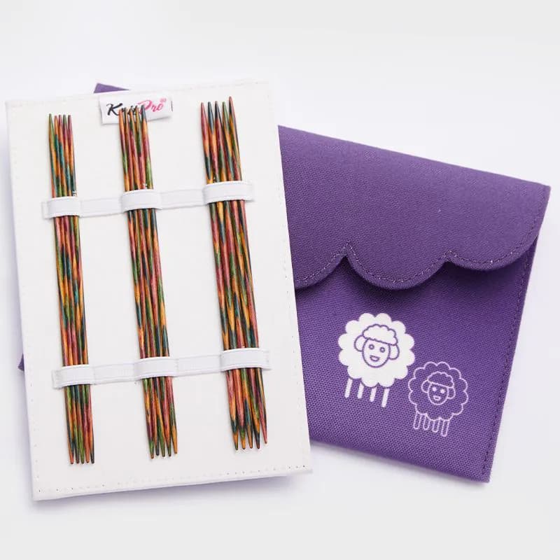 KNITPRO SYMFONIE 15 cm çorap şişi seti, pürüzsüz yüzeyi ve konforlu tutuşuyla hızlı örgü deneyimi sunar.
